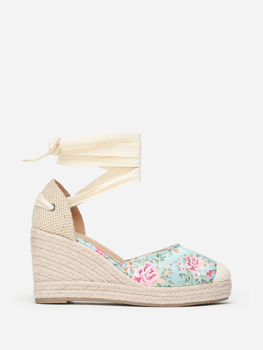 Espadrilles compensées vertes à fleurs Espadrilles compensées vertes à fleurs