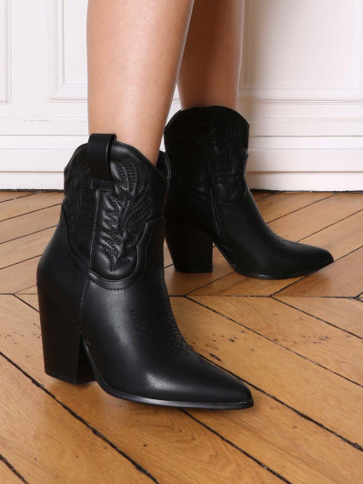 Bottines santiags avec surpiqûres