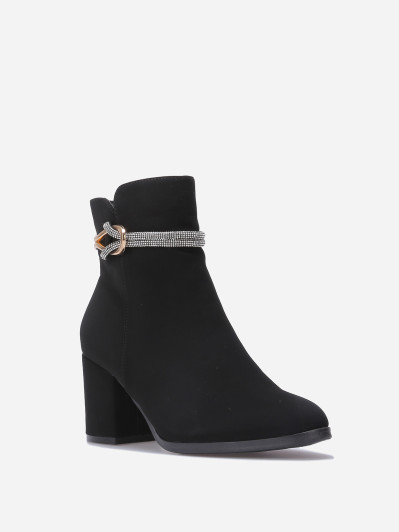 Bottines à talon avec bijou et strass