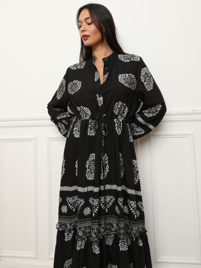 Robe longue imprimée à volants noire