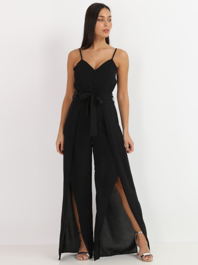 Combinaison fluide noire fendue avec ceinture