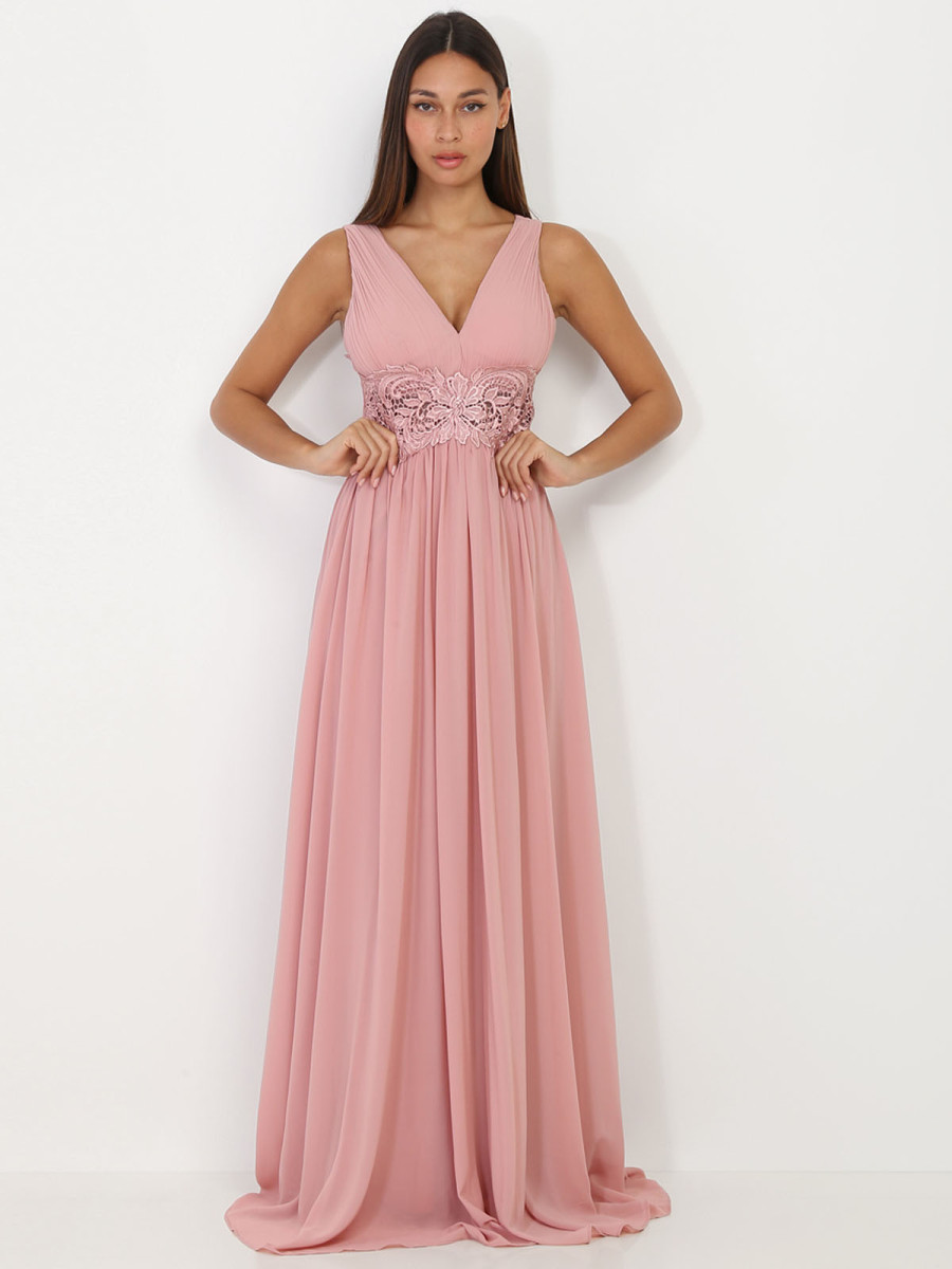 Robe longue rose à buste drapé et dentelle Robe longue rose à buste drapé et dentelle