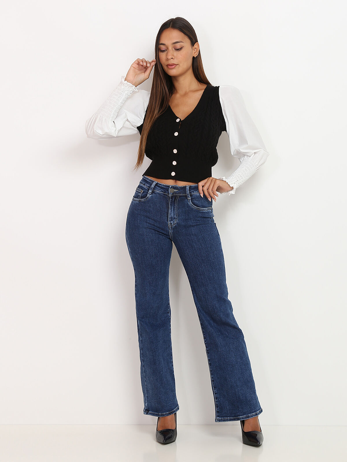 Jeans coupe flare image number null