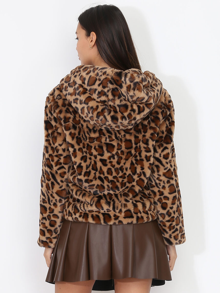 manteau leopard court